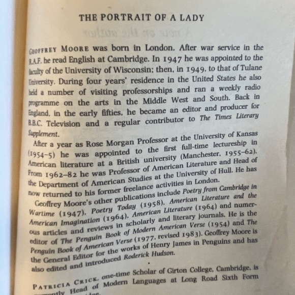 Henry James, The Portrait of a Lady, Penguin Classics paperback - Picture 3 of 9